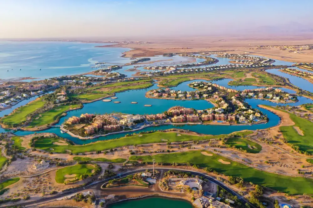 Transfer vom Flughafen Hurghada zum Steigenberger Golf Resort El Gouna